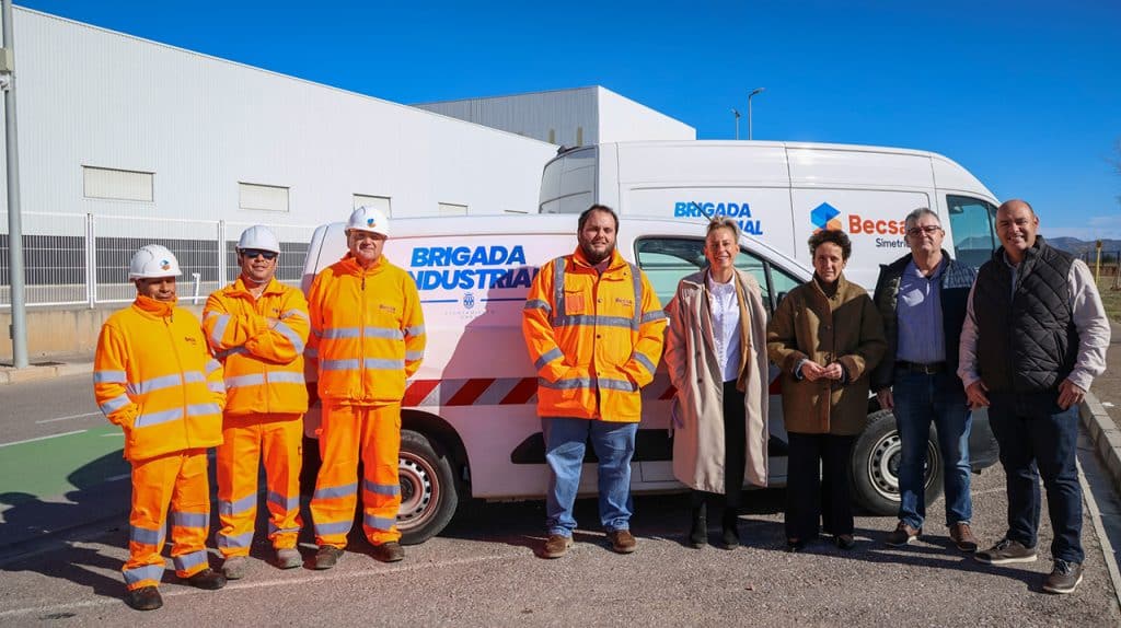 Carmina Ballester presenta la nueva brigada industrial para el mantenimiento de los polígonos de Onda