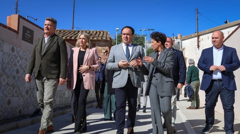 Autoridades presentan en Onda el proyecto del Eje de la Cerámica para mejorar la conexión entre la CV-20 y la CV-21